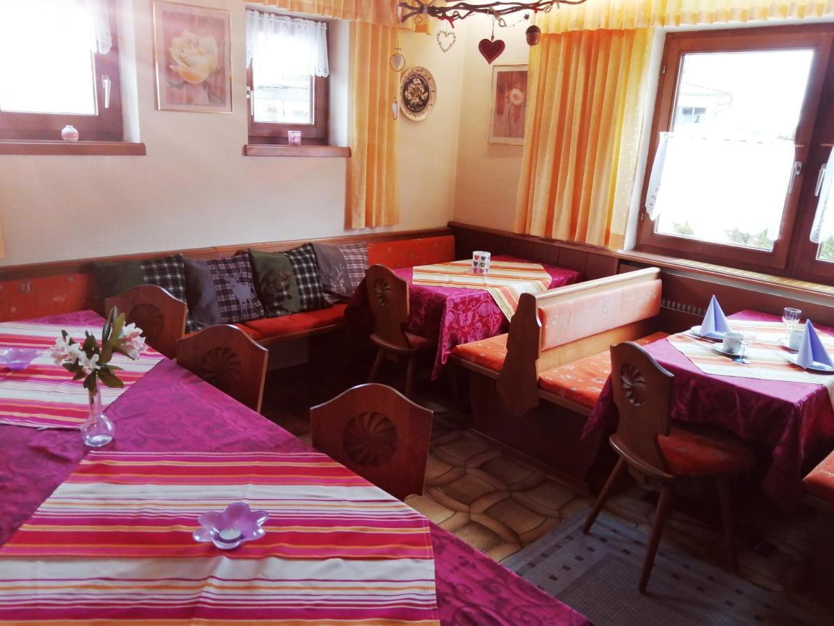 Gaestehaus Koessler Тулфес Екстериор снимка